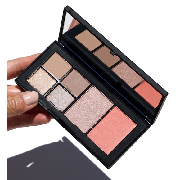 NIB! NARS Fever Dream Lost in Luster Face Palette - Picture 1 of 4